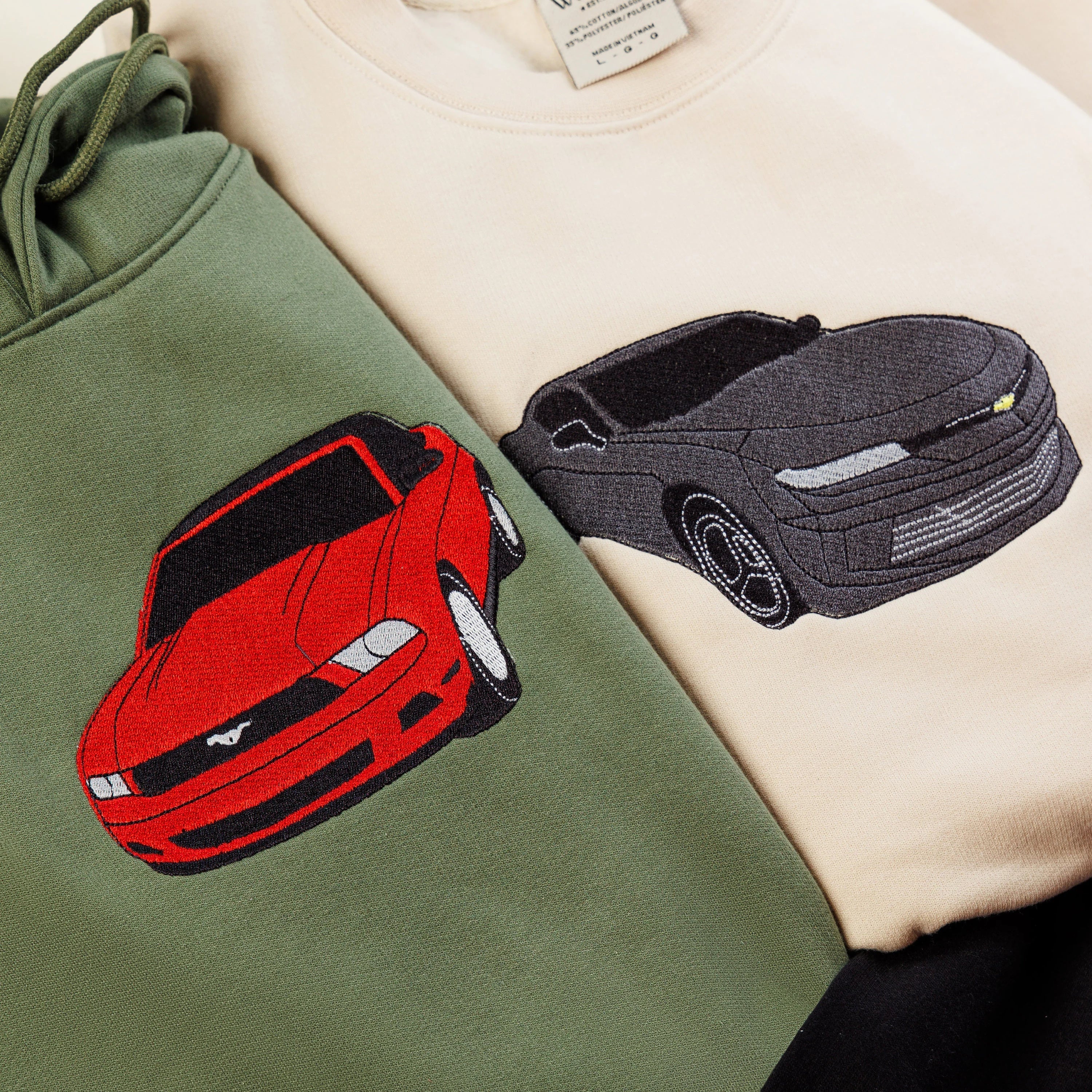 AutoHaft – bluza z haftem samochodu | ze zdjęcia