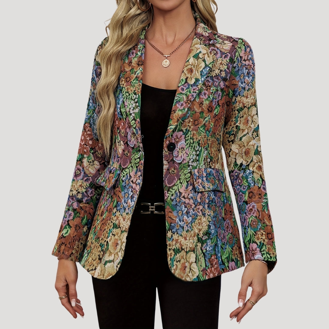 Damska marynarka w kwiaty – styl vintage