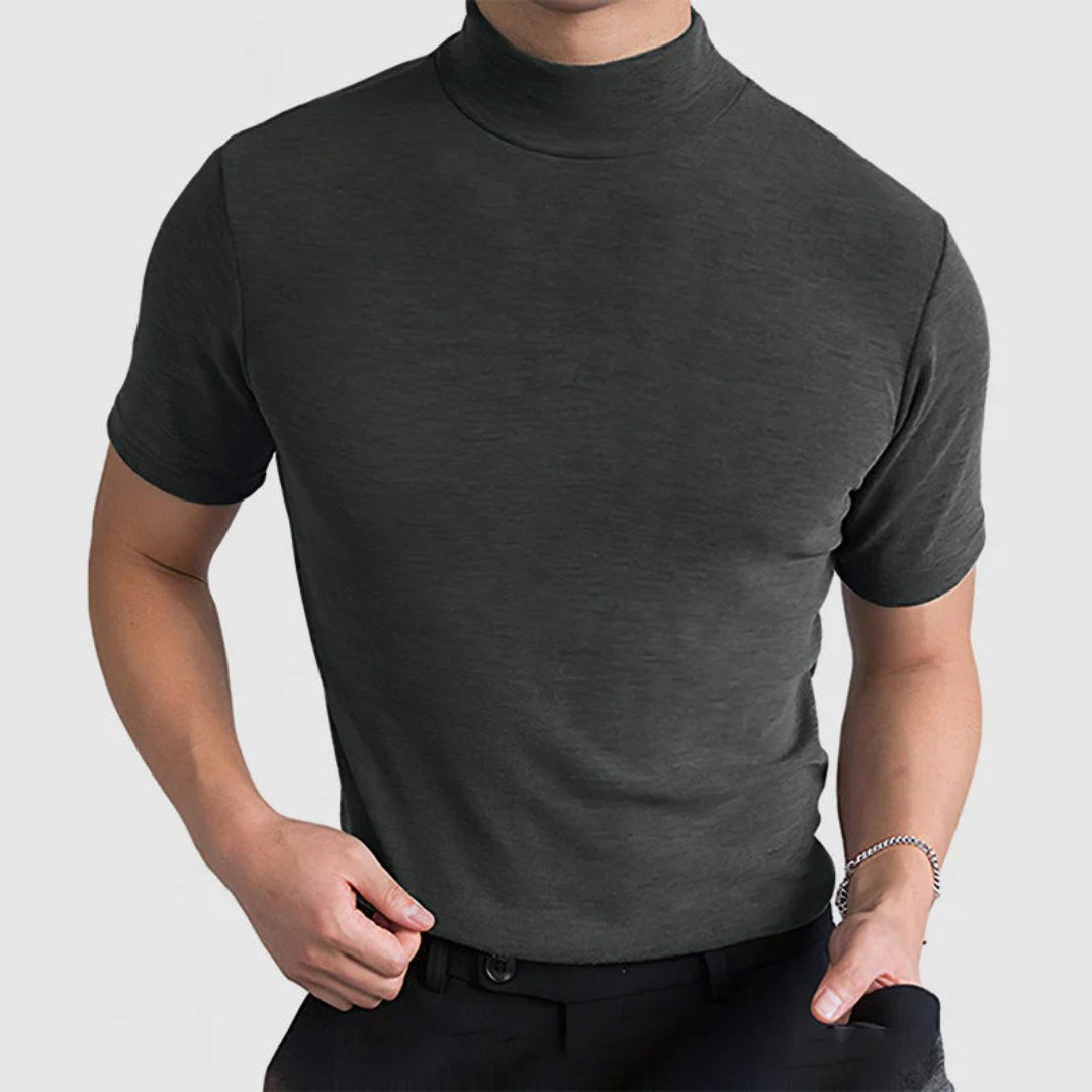 Elastyczny t-shirt bawełniany z wysokim kołnierzem